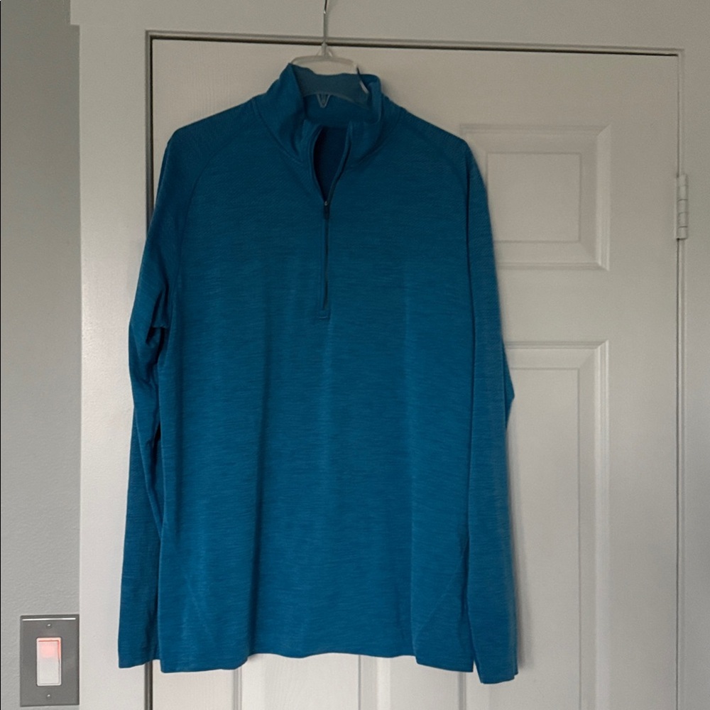 Lululemon Blue long sleeve quarter zip shirt mens will fit size XL
